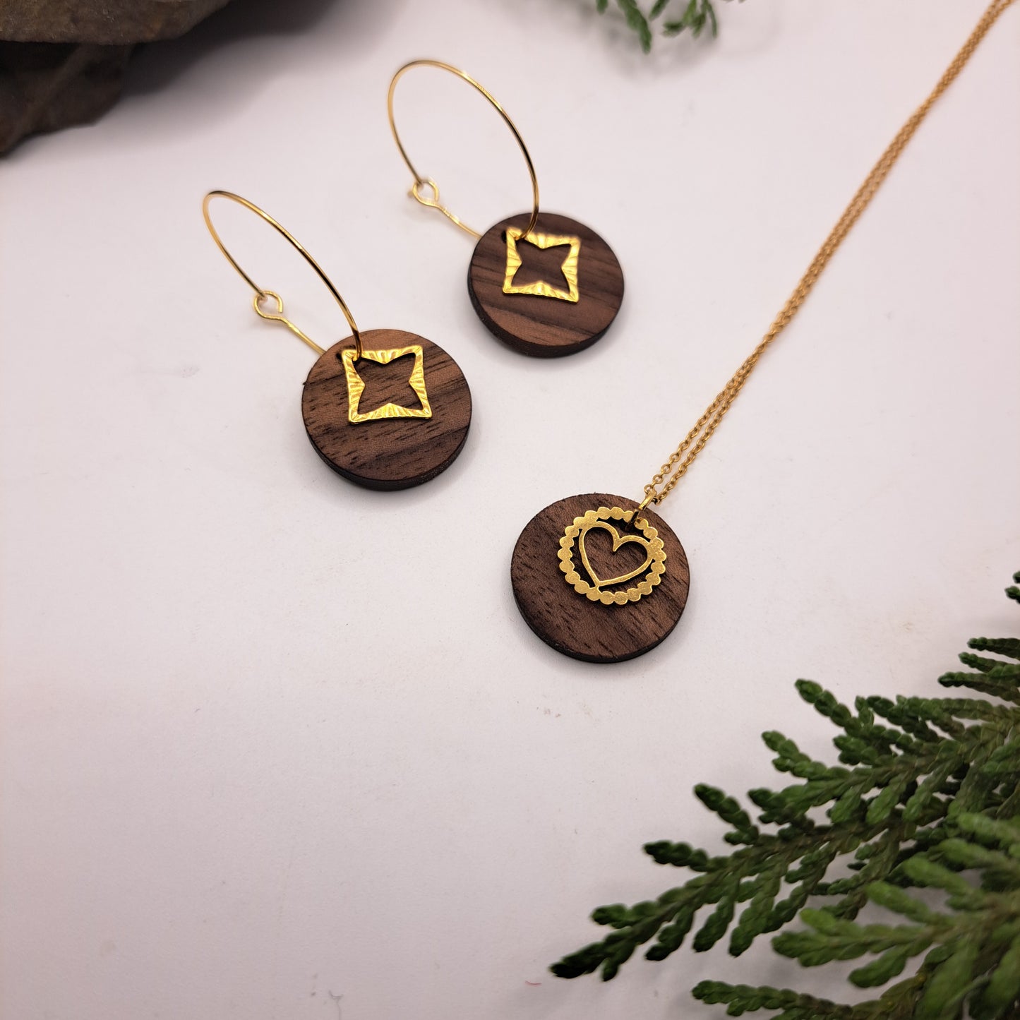 Deine Kombination, Dein Holzschmuck, Dein SET! (goldfarben) Du wählst aus, egal ob passend oder unterschiedlich, es ist Dein Style!