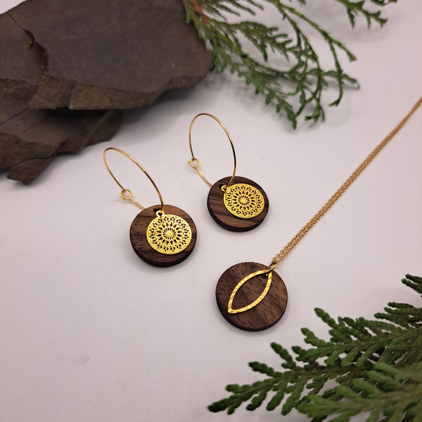 Deine Kombination, Dein Holzschmuck, Dein SET! (goldfarben) Du wählst aus, egal ob passend oder unterschiedlich, es ist Dein Style!