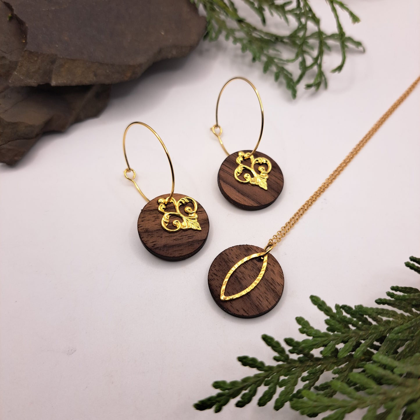 Deine Kombination, Dein Holzschmuck, Dein SET! (goldfarben) Du wählst aus, egal ob passend oder unterschiedlich, es ist Dein Style!