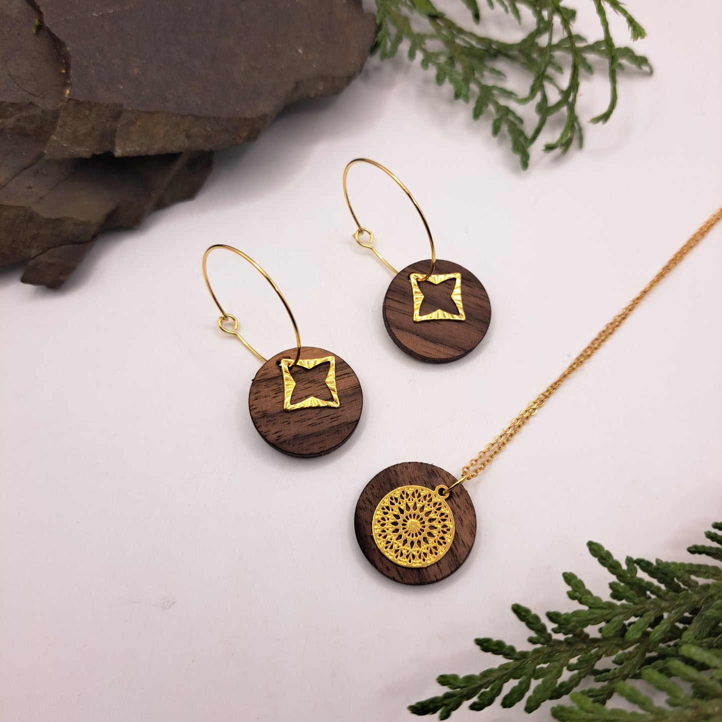 Deine Kombination, Dein Holzschmuck, Dein SET! (goldfarben) Du wählst aus, egal ob passend oder unterschiedlich, es ist Dein Style!